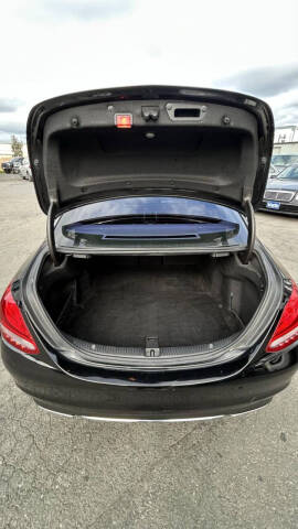 2016 Mercedes-Benz C-Class C 300