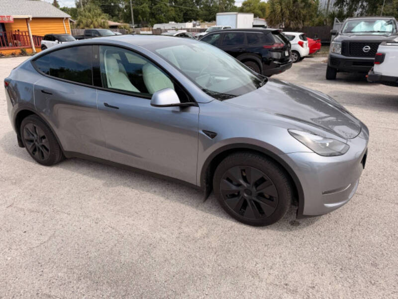 2024 Tesla Model Y Long Range