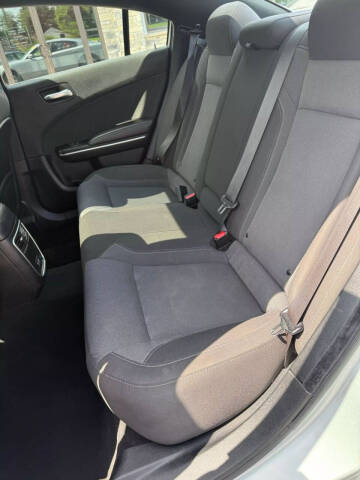 2019 Dodge Charger SXT