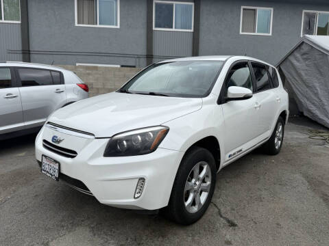 2012 Toyota RAV4 EV