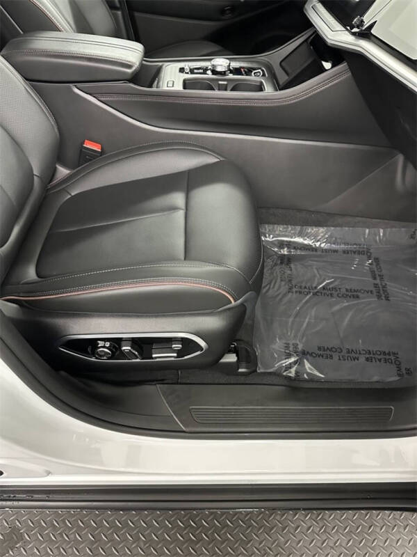 2024 Jeep Wagoneer S Launch Edition