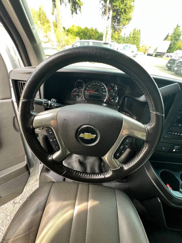 2018 Chevrolet Express 2500