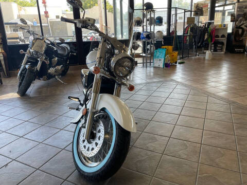 2025 Suzuki C50T VL800T