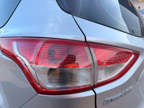 2015 Ford Escape S
