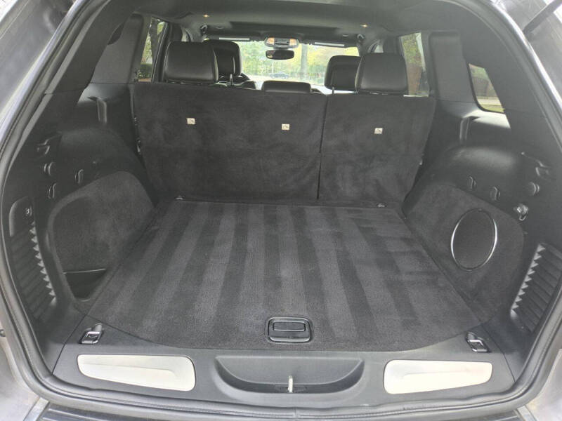 2018 Jeep Grand Cherokee Sterling Edition