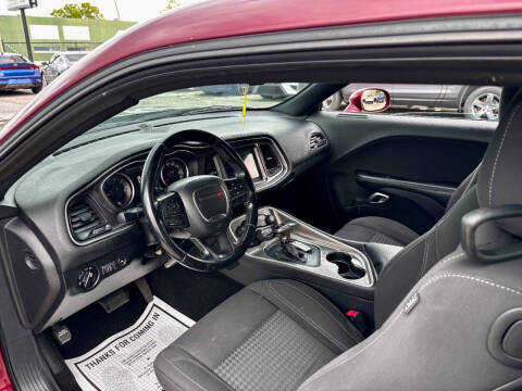 2019 Dodge Challenger SXT