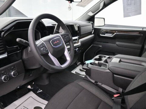 2026 GMC Sierra 1500 Elevation Standard