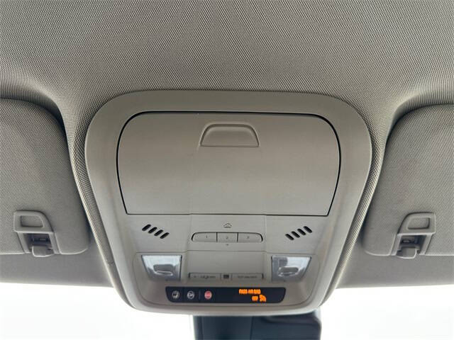 2022 Cadillac XT4 Luxury