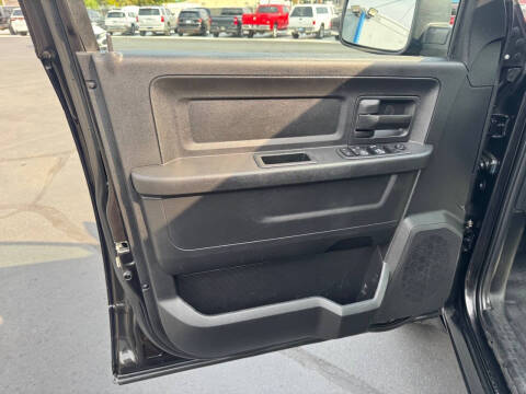 2017 RAM 1500 Express