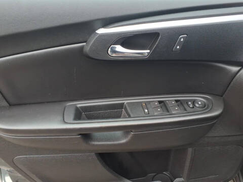 2011 Chevrolet Traverse LT