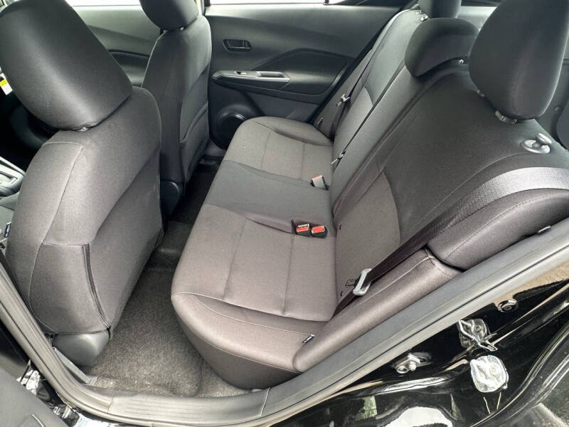 2025 Nissan Kicks Play S