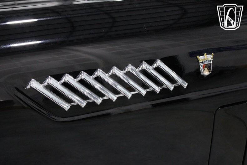 1956 Ford Thunderbird