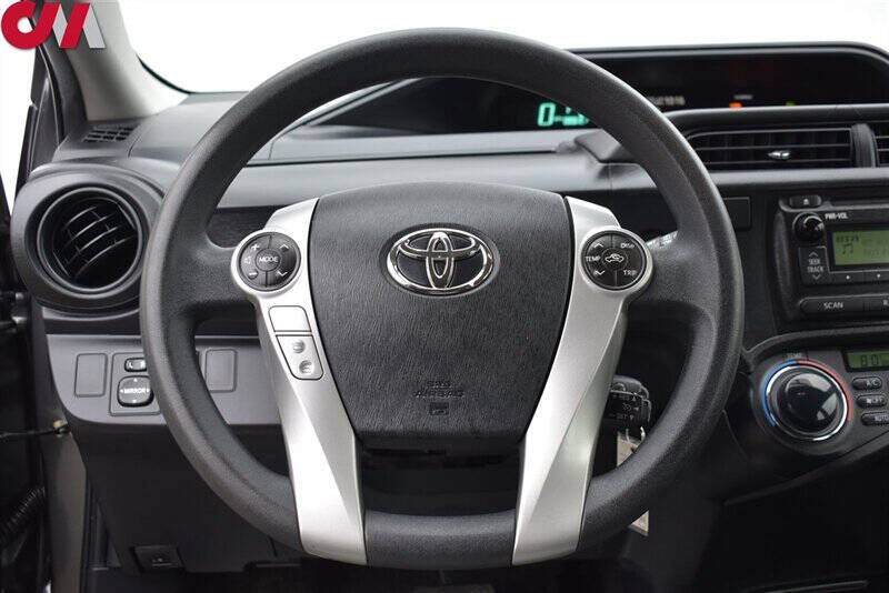 2013 Toyota Prius c Two