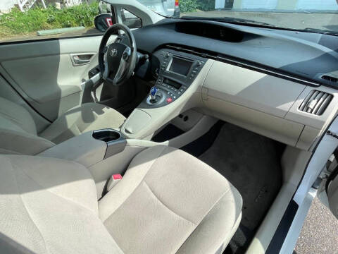 2012 Toyota Prius One