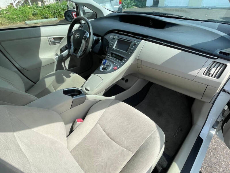 2012 Toyota Prius One