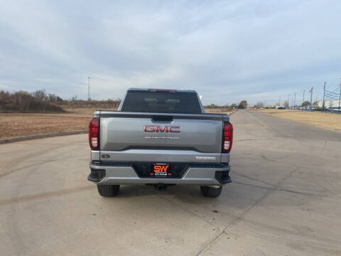 2024 GMC Sierra 1500 Elevation Standard