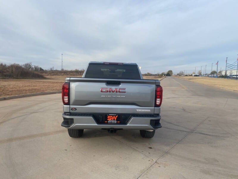 2024 GMC Sierra 1500 Elevation Standard