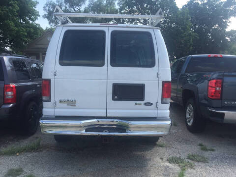 2014 Ford E-Series E-250