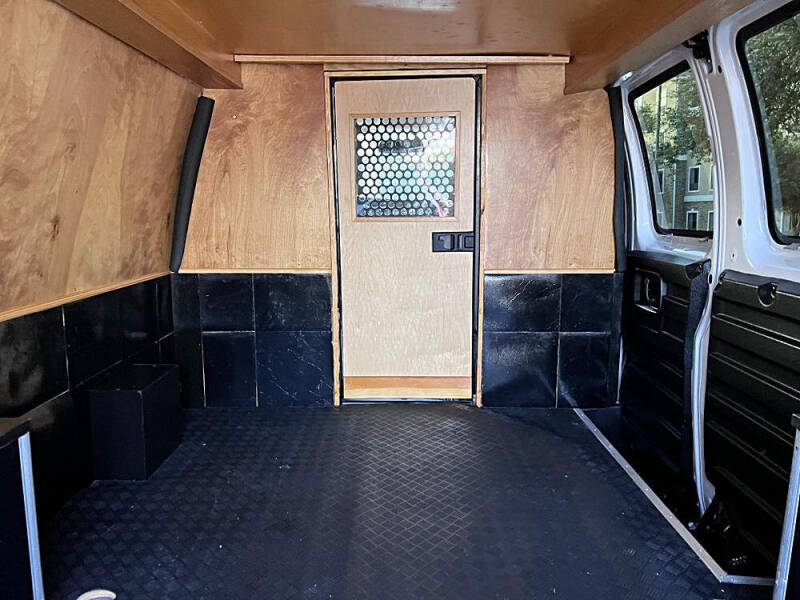 2019 GMC Savana 2500