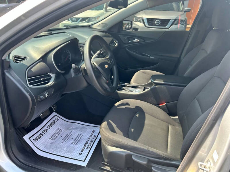 2017 Chevrolet Malibu LS