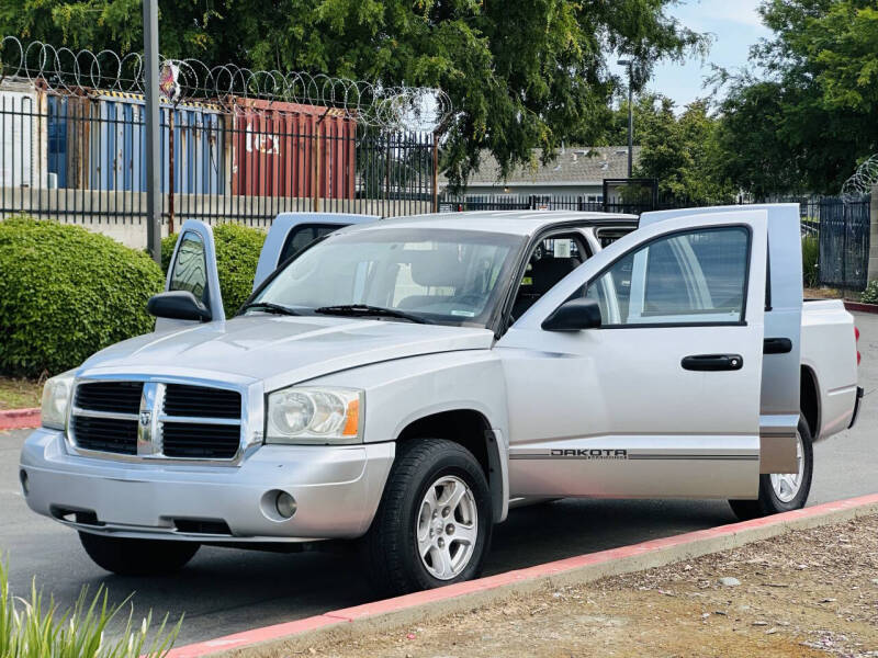 2006 Dodge Dakota SLT