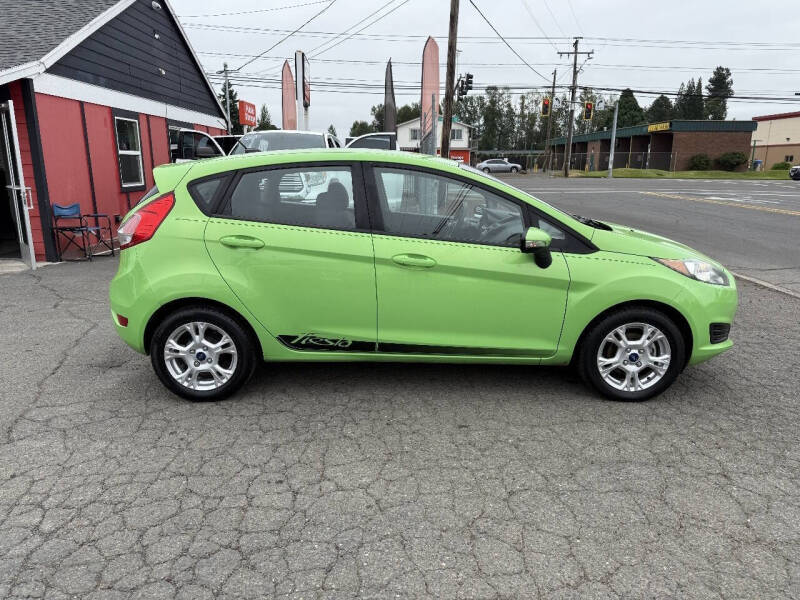 2015 Ford Fiesta SE