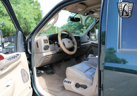 2003 Ford Excursion Limited