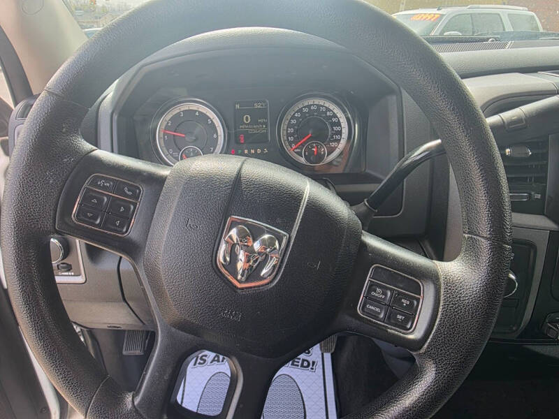 2016 Dodge Challenger SXT Plus