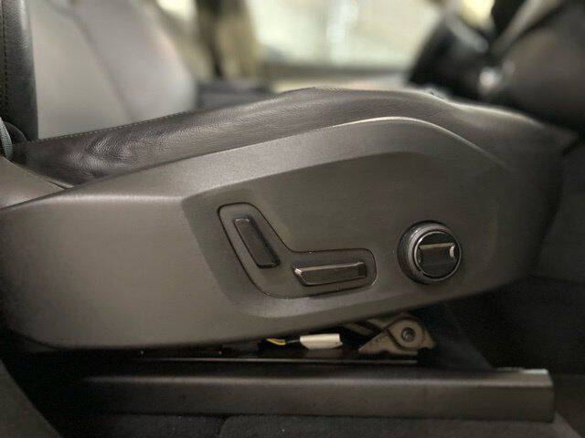 2023 Volvo XC90 B5 Core