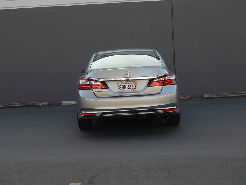 2017 Honda Accord LX