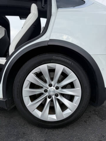 2018 Tesla Model X 75D