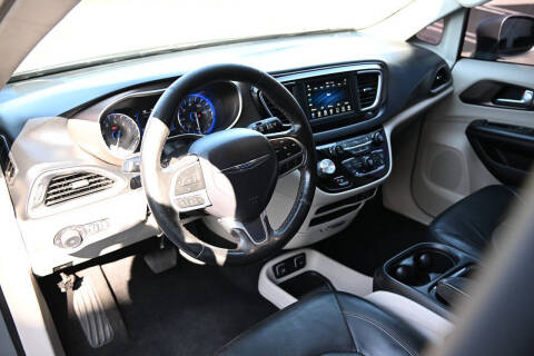 2019 Chrysler Pacifica Touring L