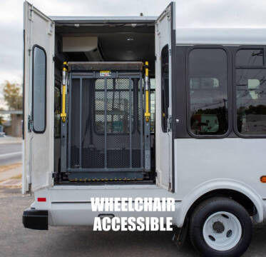 2016 Ford E-Series E-450 SD