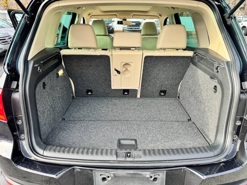 2017 Volkswagen Tiguan 2.0T Wolfsburg Edition 4Motion