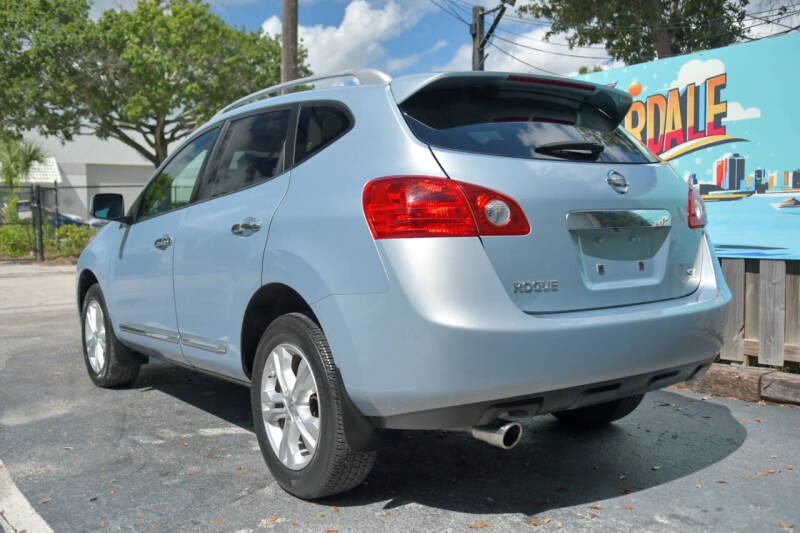 2012 Nissan Rogue SV