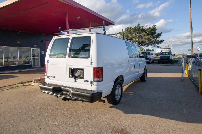 2006 Ford E-Series