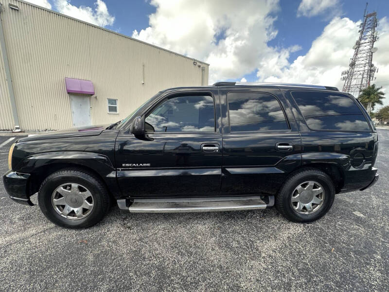 2003 Cadillac Escalade