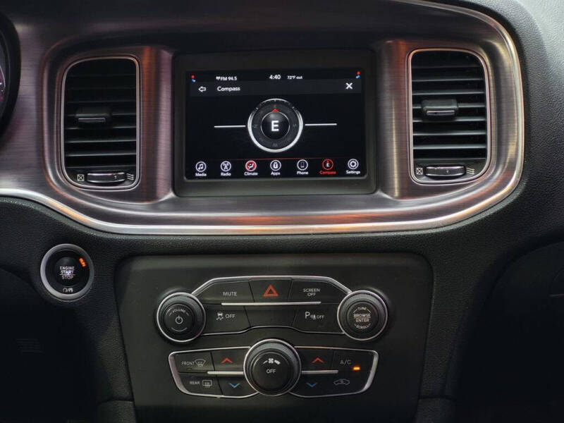 2018 Dodge Charger SXT