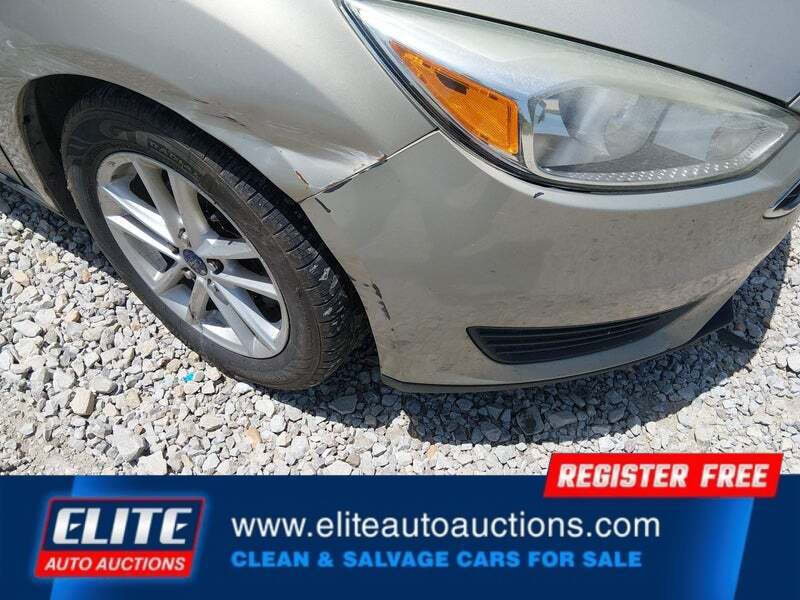 2015 Ford Focus SE