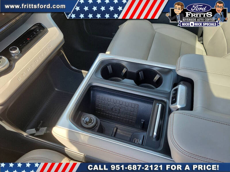 2025 Ford Expedition MAX Active