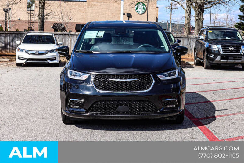 2024 Chrysler Pacifica Touring L
