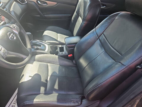 2015 Nissan Rogue S