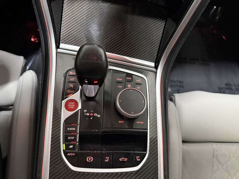2020 BMW M8