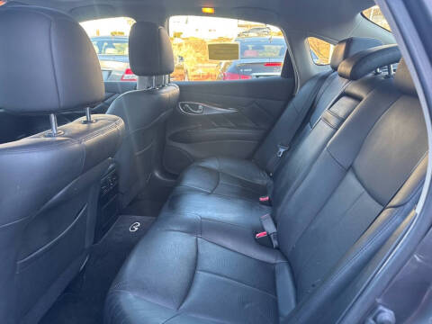 2011 Infiniti M37 x
