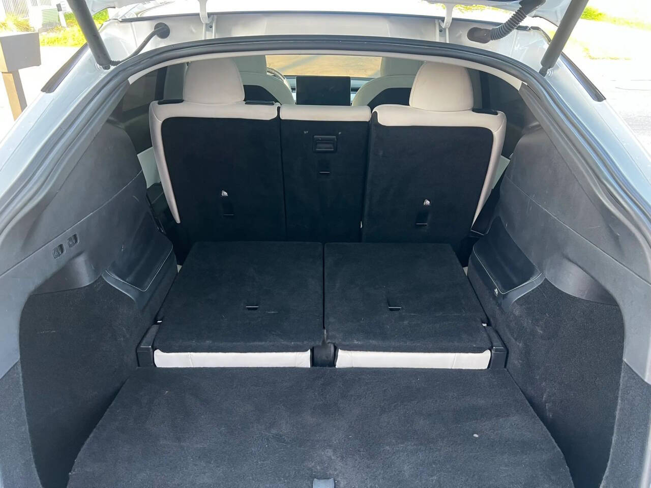 2021 Tesla Model Y Long Range AWD Long Range 4dr Crossover 21