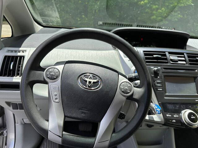 2012 Toyota Prius v
