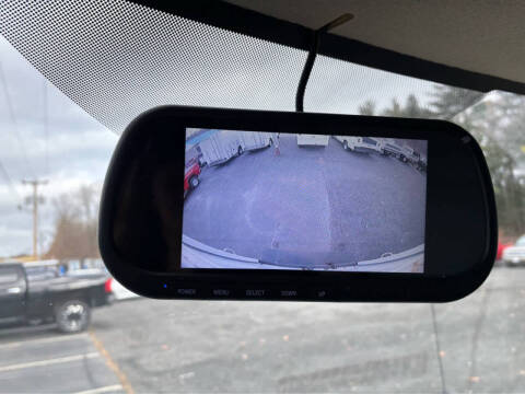 2025 Chevrolet Express 3500