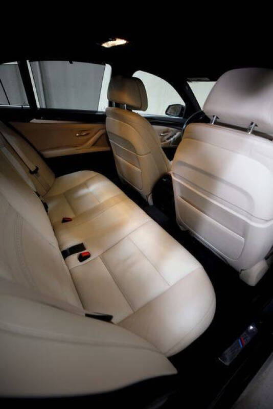 2016 BMW 5 Series 550i