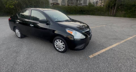 2018 Nissan Versa SV