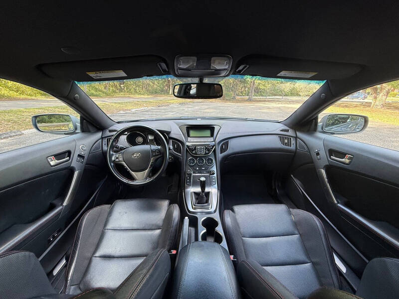 2016 Hyundai Genesis Coupe 3.8 R-Spec